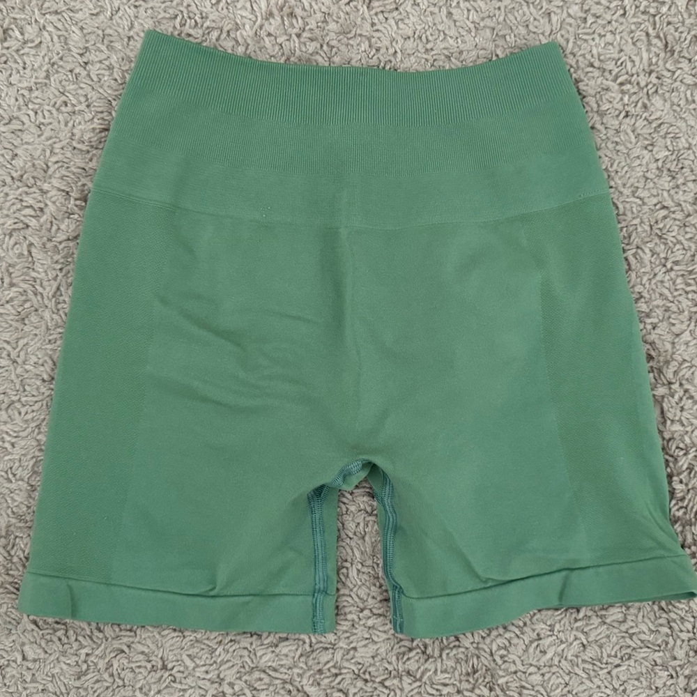 Alphalete shorts